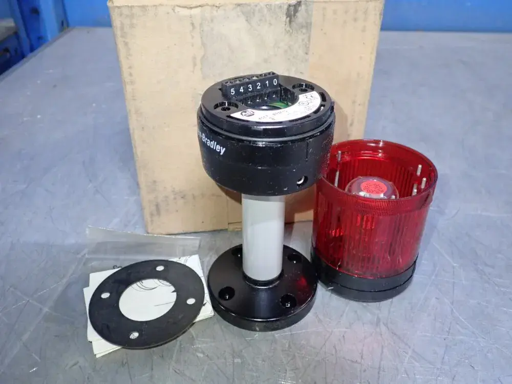 NEW ALLEN BRADLEY 855TPB24Y4