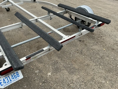 USED 2020 TRITON WAVE 2
