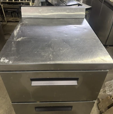 174-0179 Hoshizaki WR27A-D2 Self Contained Worktop Cooler