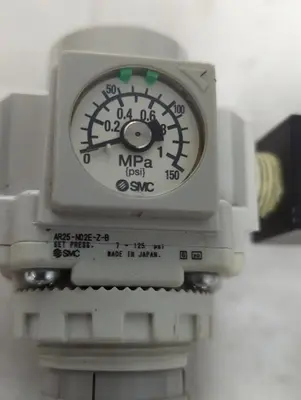 Used SMC AR25-NO2E-Z-B Air Pressure Regulators Ohio US | Surplus Asset Holdings #1403078