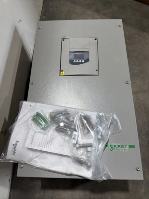 NEW Schneider Electric ATS48C48Y