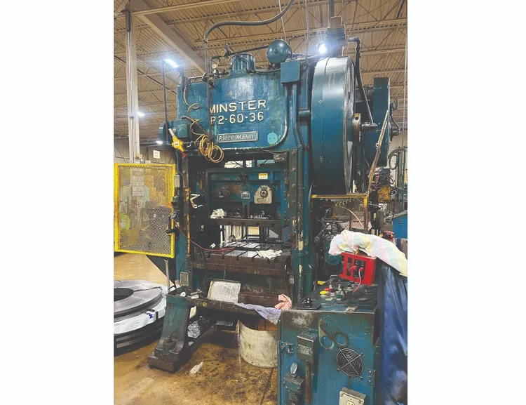 Used 1963 MINSTER P2-60-36 Straight Side Presses Michigan US | Universal Press & Machinery (UPM) #541724