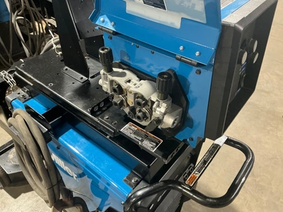 MILLER Deltaweld 350 Arc Welders | Direct Industrial (6)