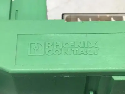USED PHOENIX CONTACT PSR-SCF-24UC/URM/4X1/2X2