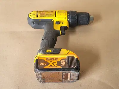USED DEWALT DCD771