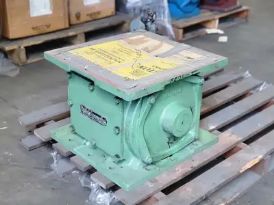 Rotary Airlock Valve P56-B1635 w/ control valve