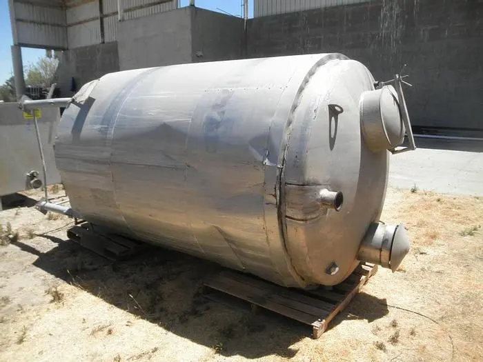Tank, 1,500 Gallon, S/st, 5' X 8', DT/CB, Baffles, #S741830