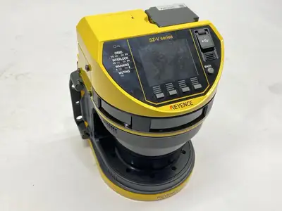 SZ-V04 | Keyence  Safety Laser Scanner Multi-Function Type Standard SYSTEM FAULT - For parts or not working