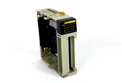 USED OMRON CQM1-OD213