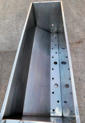 USED FILLER HOPPER 25 GALLON