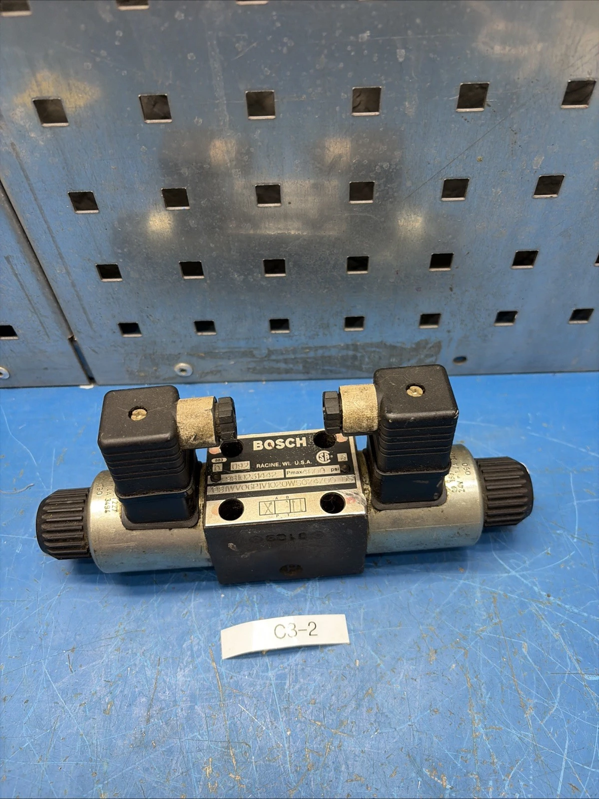 Used Bosch 9810231442 081WV06P1V1020WS024/00 Valves/Fittings Indiana US | J&J Industrial Supply #1269314