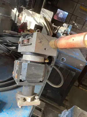 USED MILLER 300941