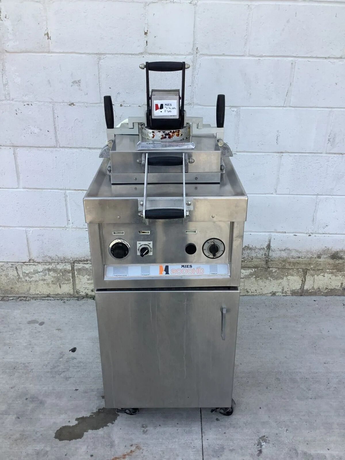 152-0427 Mies HD1108 Electric Pressure Fryer