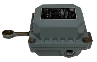 NEW SQUARE D 9036-DW31 FLOAT SWITCH SER. B 9036DW31