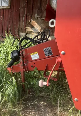 NEW HOLLAND 648 Balers | Penncon Management, LLC (36)