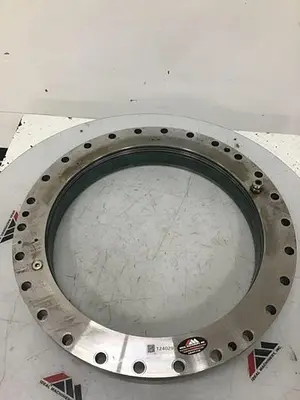 USED HUSKY 23728572969