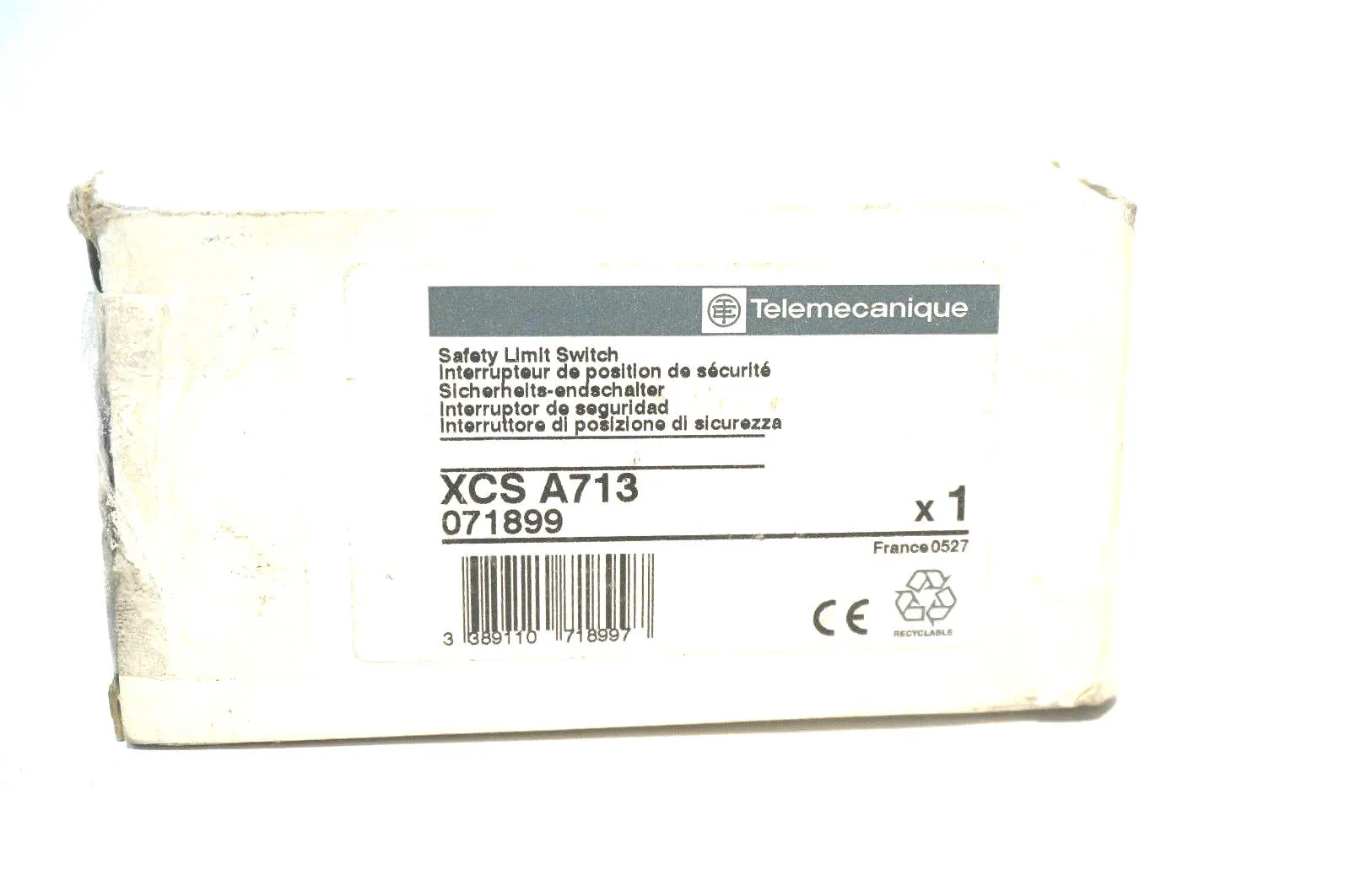 NEW TELEMECANIQUE XCS-A713 LIMIT SWITCH XCSA713