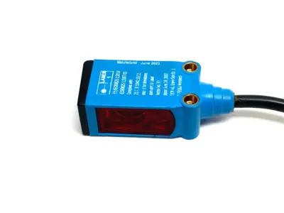 USED SICK PHOTOELECTRIC PROXIMITY SENSOR BACKGROUND SUPPRESSION