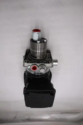 NEW VOGEL VOG-44-15347 / ST56S2 PUMP UNIT STOCK H1117