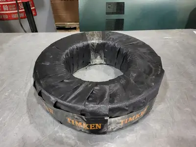 NEW TIMKEN 22240EMBW507C08C3