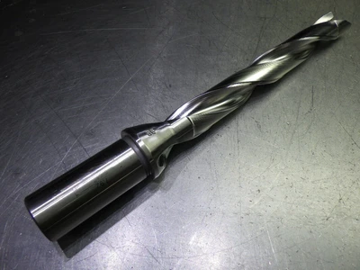 Iscar .827-.865" Coolant Thru Drill 1" Shank DCN 0827-661-100A-8D (LOC2899A)