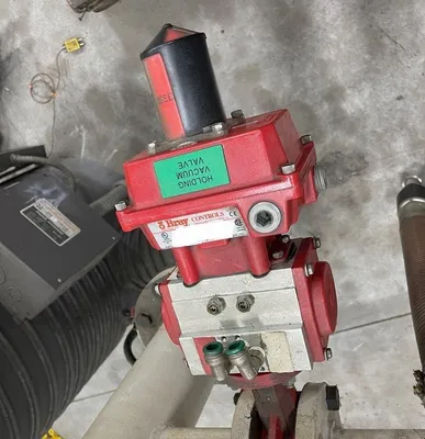 IPSEN T3100 Furnace Vacuum Furnaces | Tight Tolerance Machinery (5)