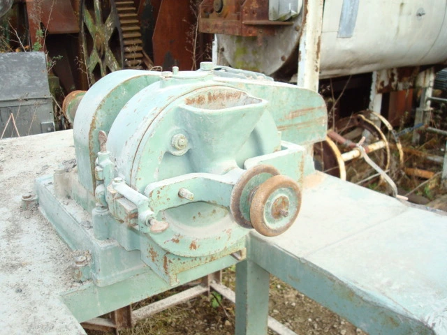 Used _UNKNOWN_ _UNKNOWN_ Pin Mills | Rigal Bennett #1050835