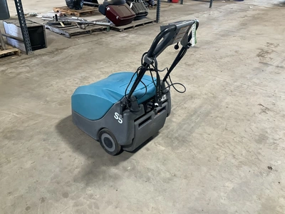 Used TENNANT S5 Sweepers Michigan US | Miedema Asset Management Group #1445812