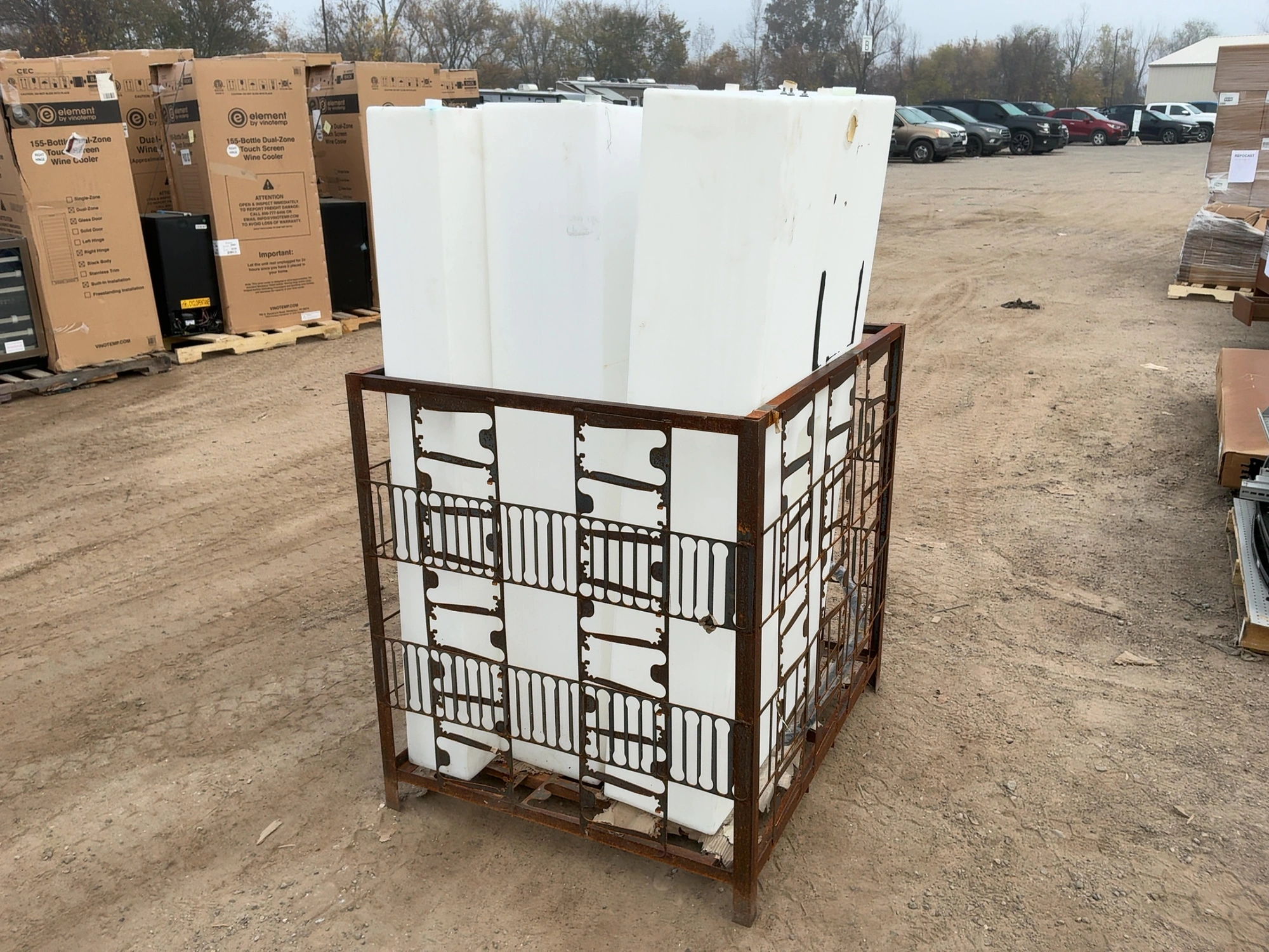 Used _UNKNOWN_ _UNKNOWN_ Plastic and Fiberglass Tanks Michigan US | Miedema Asset Management Group #1577821
