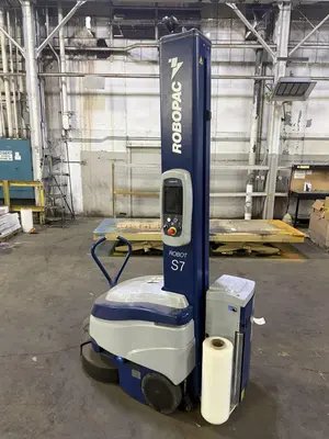 2023 ROBOPAC ROBOT MODEL #S7 PVS PORTABLE SHRINK WRAPPER MACHINE: YOBRO #25236