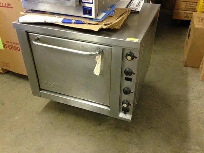 Zesto counter top pizza - bake oven