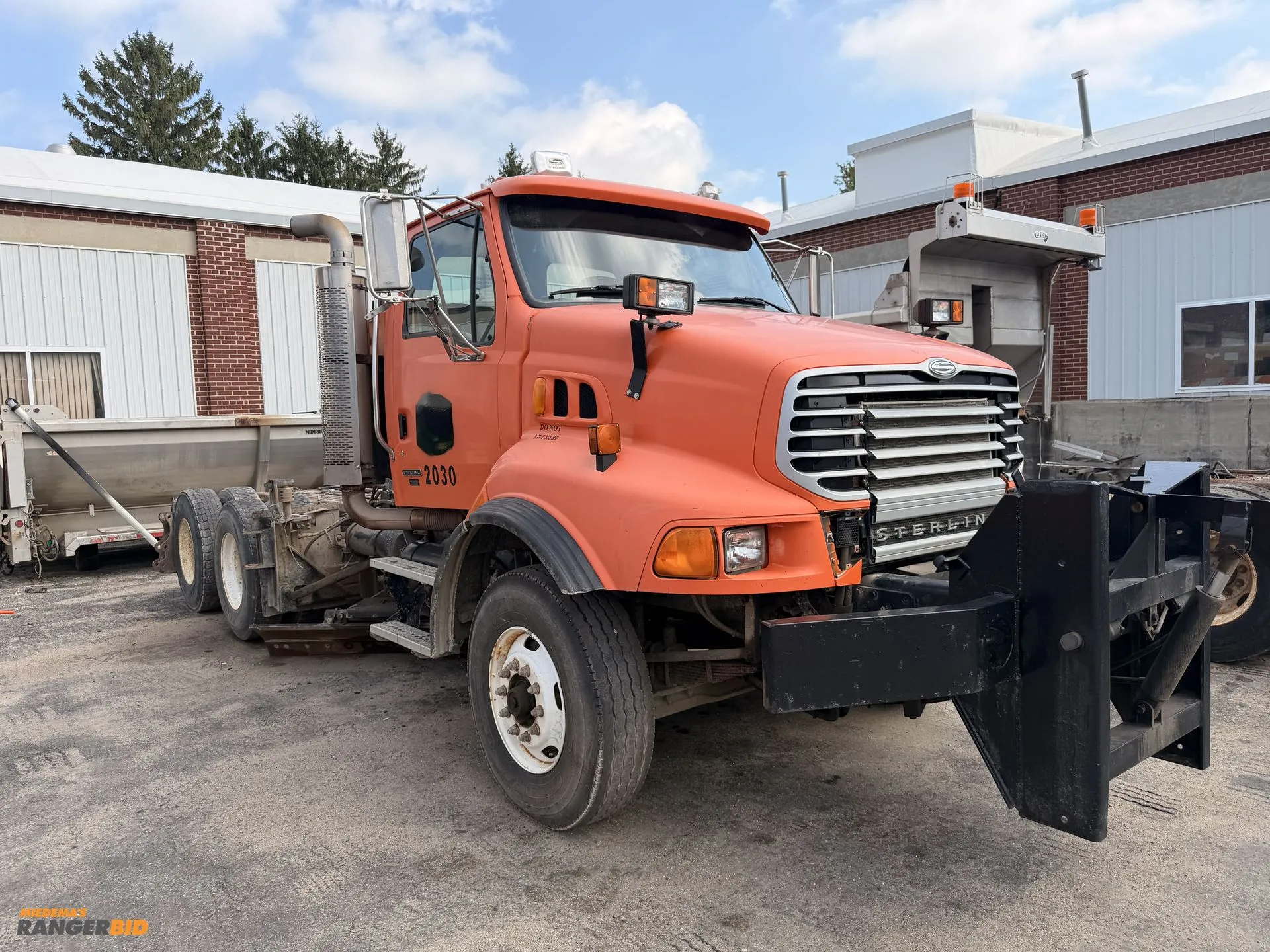 Used 2005 STERLING LT9513 6X4 Cab Chassis trucks Michigan US | Miedema Asset Management Group #1437084
