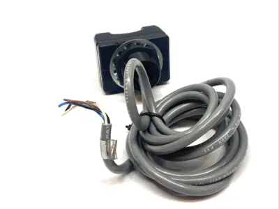 Used Banner Momentary Action Touch Button 28591 CUT CORD NO GUARD Relays & Switches Michigan US | Maverick Industrial Sales #1402039