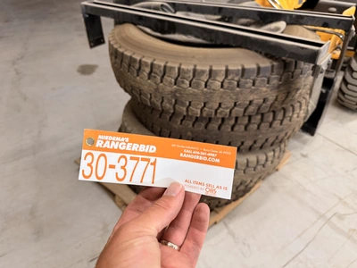 Used (8) WHEELED EXCAVATOR TIRES 10.00 R20 Wheels & Tires Michigan US | Miedema Asset Management Group #1320794