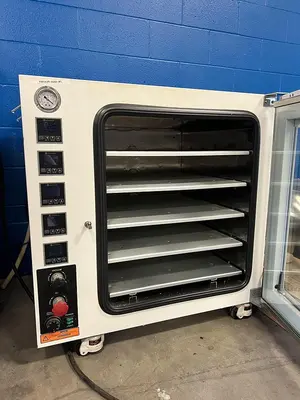 USED 2020 ACROSS INTERNATIONAL AT75A VACUUM OVEN