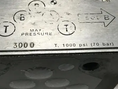 USED VICKERS DG20S4 012F 50 S553