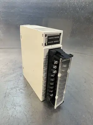 Omron, C200HX, Sysmac, Programmable Controller, 4 Input Or 3 Output Units(1.2.5)