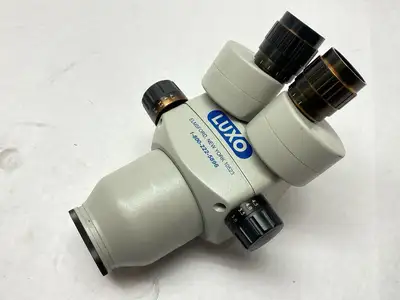 LX 23700 | Luxo  LX Stereo Zoom Binocular Microscope 0.7-4.5 With Stand - Used