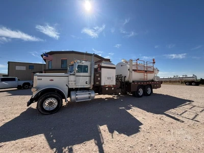 Used 2014 PETERBILT 367 Septic/Sewer/Vacuum Trucks Texas US | Roll Off Truck World #1491914