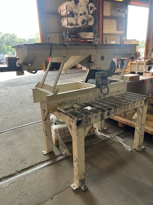 WITTE Classifer Screens Screen Vibrating (Hi-Speed &/Or Lite-Duty) | Perry Equipment (7)