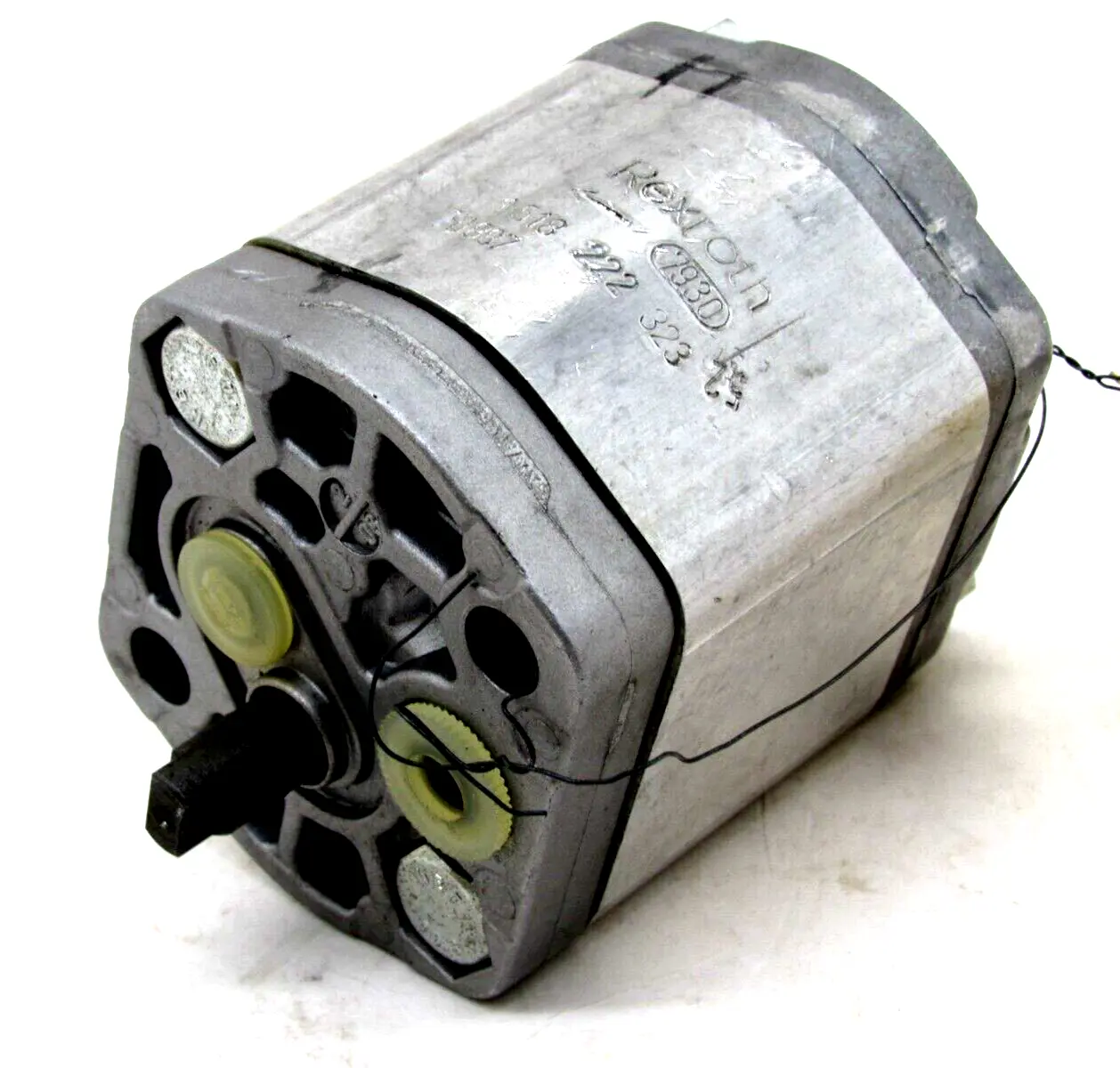 NEW REXROTH 1518-222-323 GEAR PUMP AZPB-10-2 1518222323