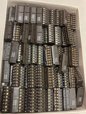 New | in-Stock BUCHANAN SSB4P08S11 Miscellaneous Equipment (Electrical & Power) | Surplus Asset Holdings #1198032