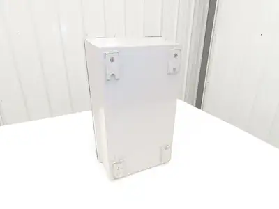 Eaton Cutler Hammer DH361FCK Fusible Disconnect Switch Non-Metallic 30A 600V 3P