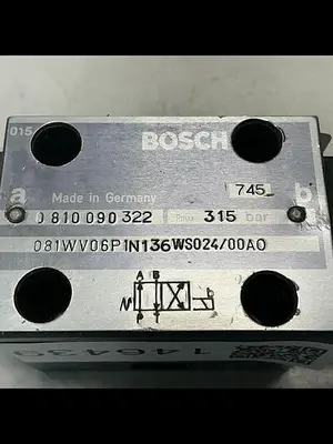USED BOSCH 0 810 090 322