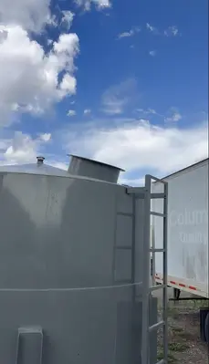 USED 2015 BX TANK SUPPLY 2900GAL CONE BOTTOM