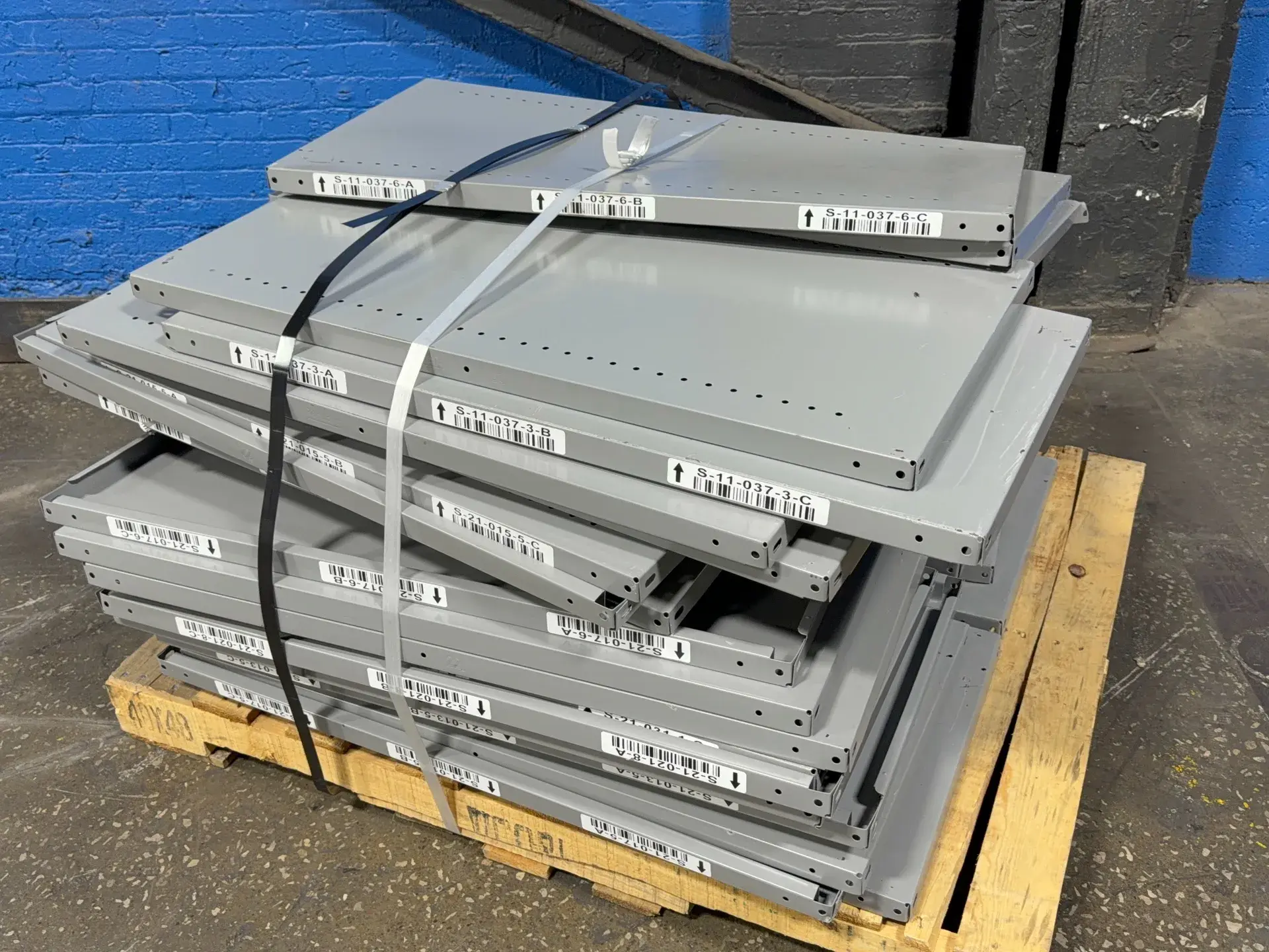 Lyon 18” X 36” Shelving