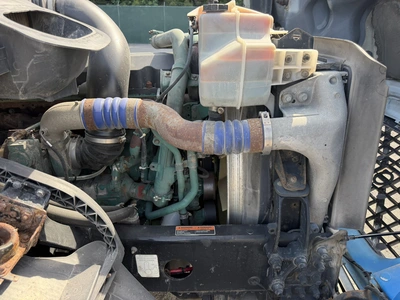 Used 2013 VOLVO VNL Conventional trucks Indiana US | Miedema Asset Management Group #1414619