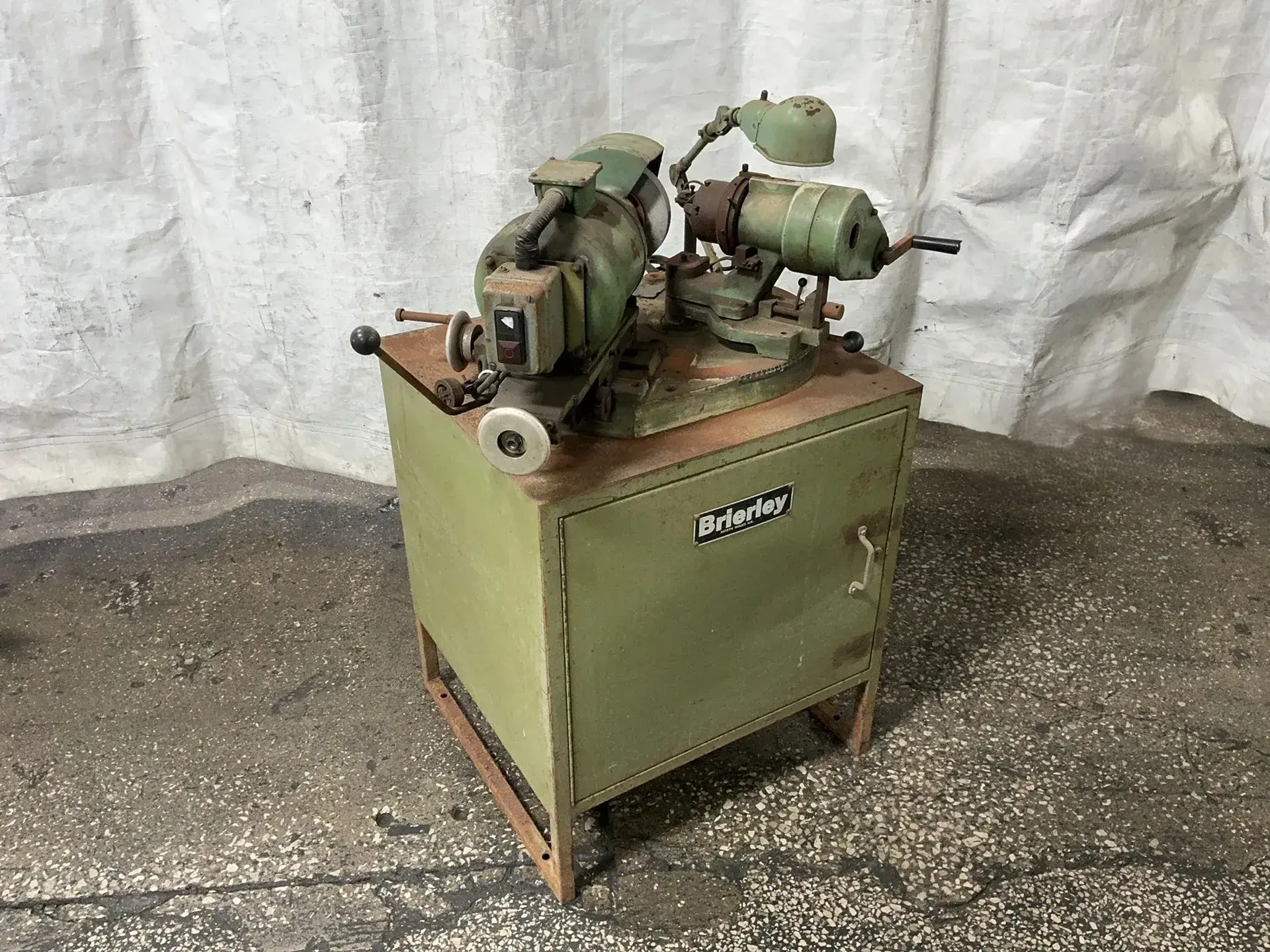 Used BRIERLEY _UNKNOWN_ Drill Grinders Ohio US | HGR 24 #1345450