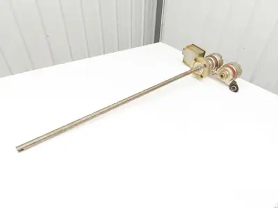 Magnetrol 9A1-A33A-036/961-2DA0-132 Level Controller 1-1/2" Flange 36" Probe