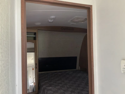 Used 2014 KEYSTONE OUTBACK M-323 BH 36' Campers, Caravans, Motorhomes Michigan US | Miedema Asset Management Group #1328972